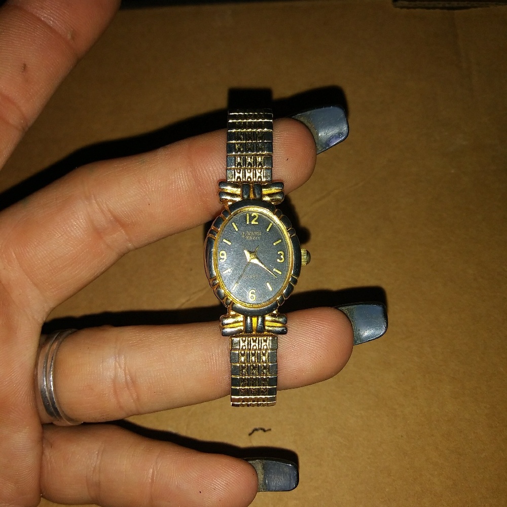 Gold Vintage Victoria Rhein watch
